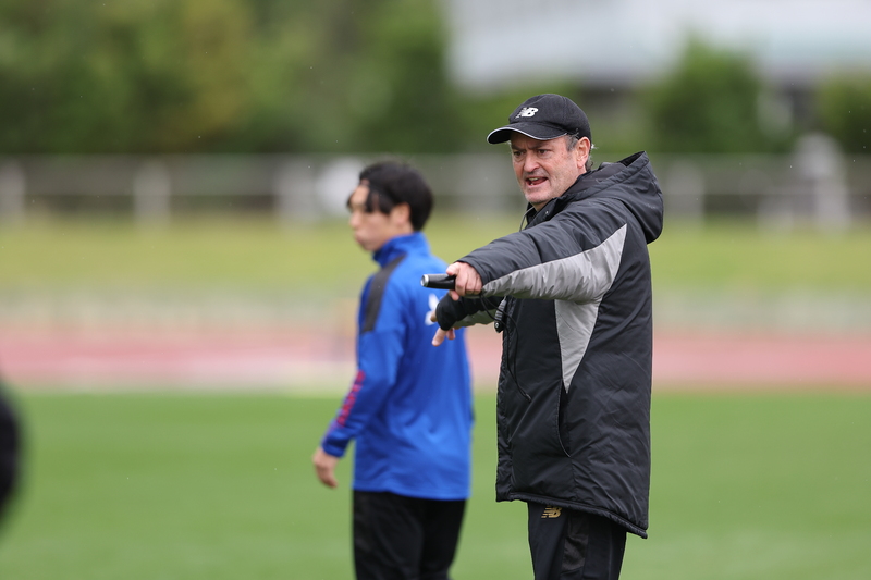 Pre-match interview with Albert PUIG ORTONEDA, the coach, on the day before the opening game.