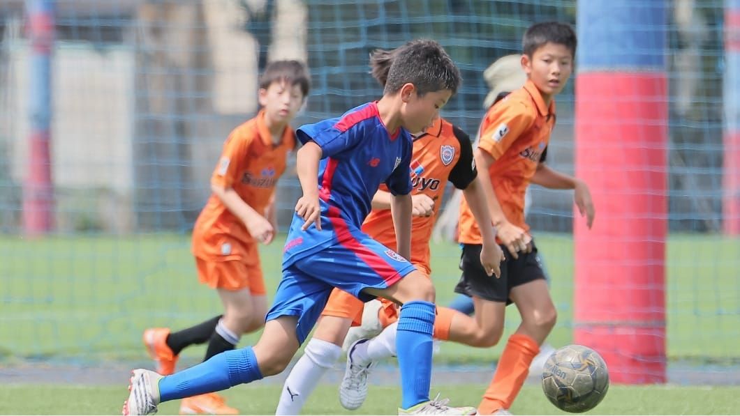 Jogo de intercâmbio escolar com clubes da J-League